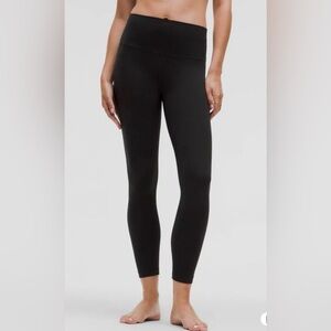 Women’s Lululemon Wunder Under Leggings Black Size 4